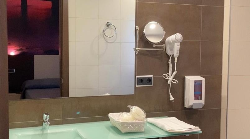 Hotel-Asador Montes Oretanos Pulgar Kültér fotó