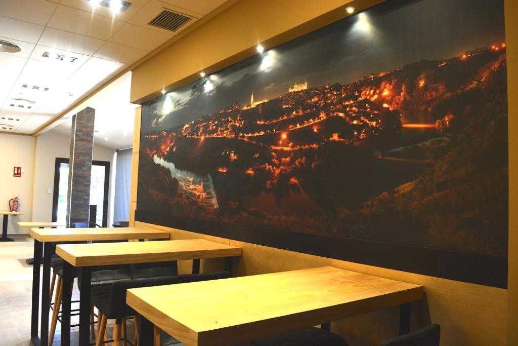 Hotel-Asador Montes Oretanos Pulgar Kültér fotó
