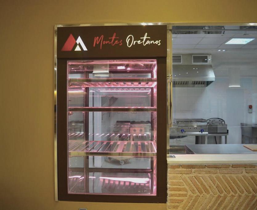 Hotel-Asador Montes Oretanos Pulgar Kültér fotó