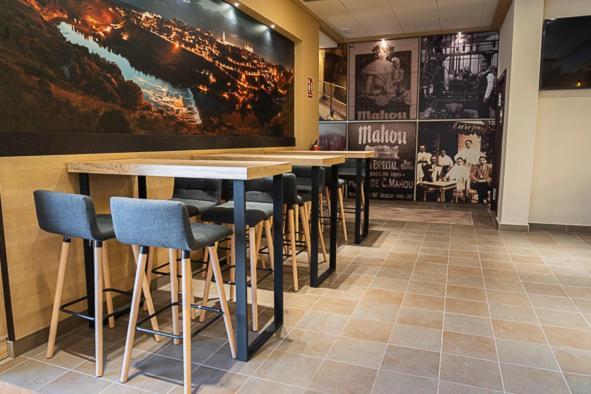 Hotel-Asador Montes Oretanos Pulgar Kültér fotó
